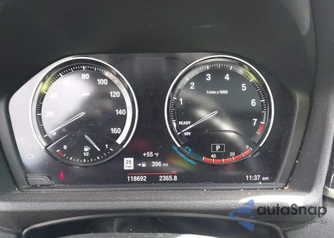 2018 BMW X1 xDrive28I из США, поврежденный, VIN WBXHT3C31J3H32550